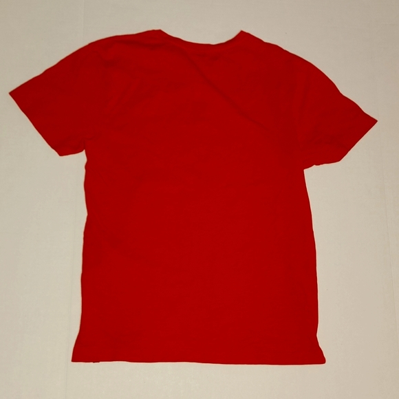 Disney Hong Kong Medium Marvel T-shirt Red Captain America Graphic Tee - Picture 6 of 6